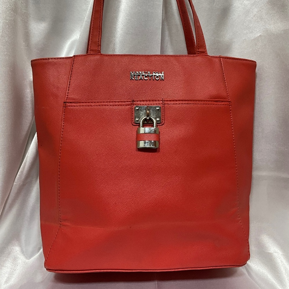 Kenneth Cole Orange/red tote 20-H4d